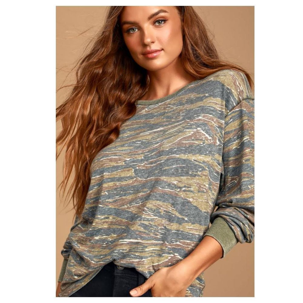 Sold!!! FREE PEOPLE Arielle Tiger Camo Long Sleeve